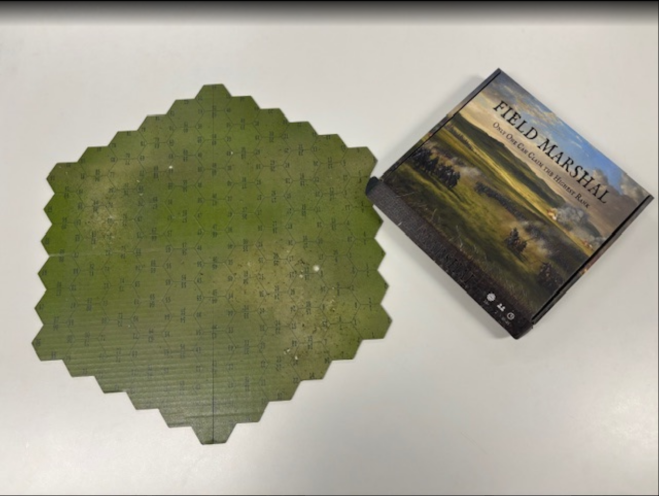 Speldoos en bordspel Field Marshal geproduceerd door Doosopmaat.nl